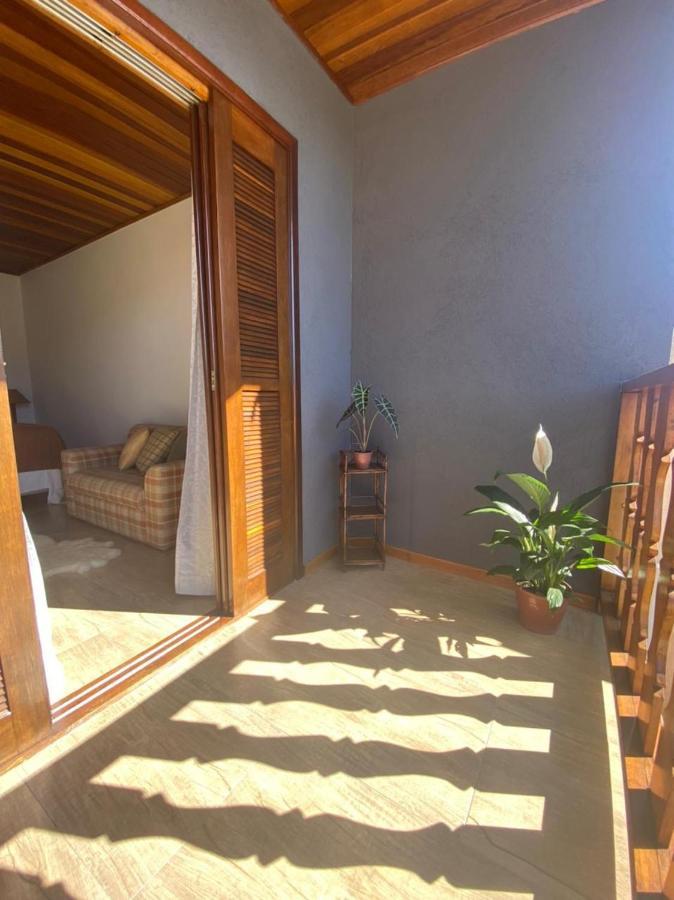 Raio De Sol Na Montanha Villa Campos do Jordão Exterior foto