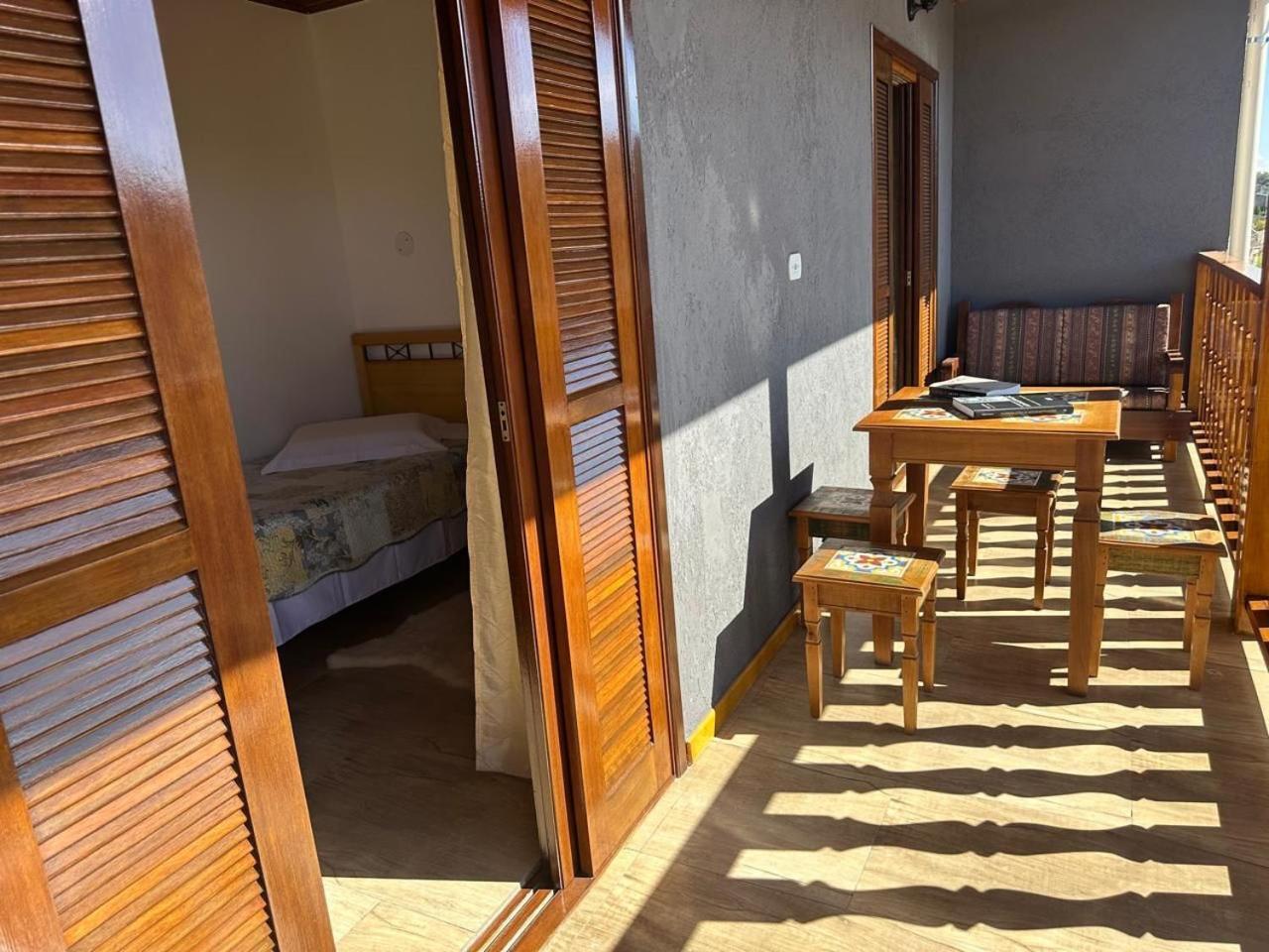 Raio De Sol Na Montanha Villa Campos do Jordão Exterior foto
